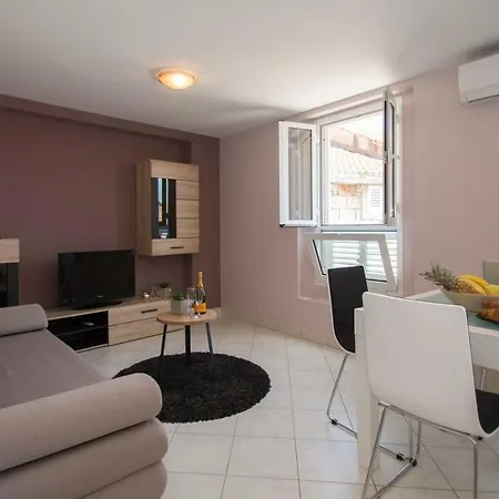 Apartment Milina *